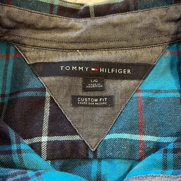 Tommy Hilfiger blue flannel shirt size large - Picture 3 of 4